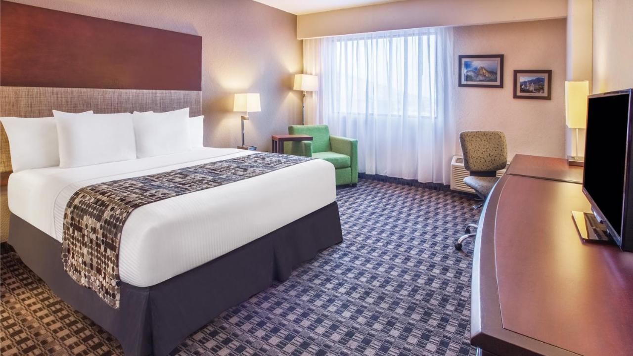 Chn Hotel Monterrey Norte, Trademark Collection By Wyndham Kültér fotó