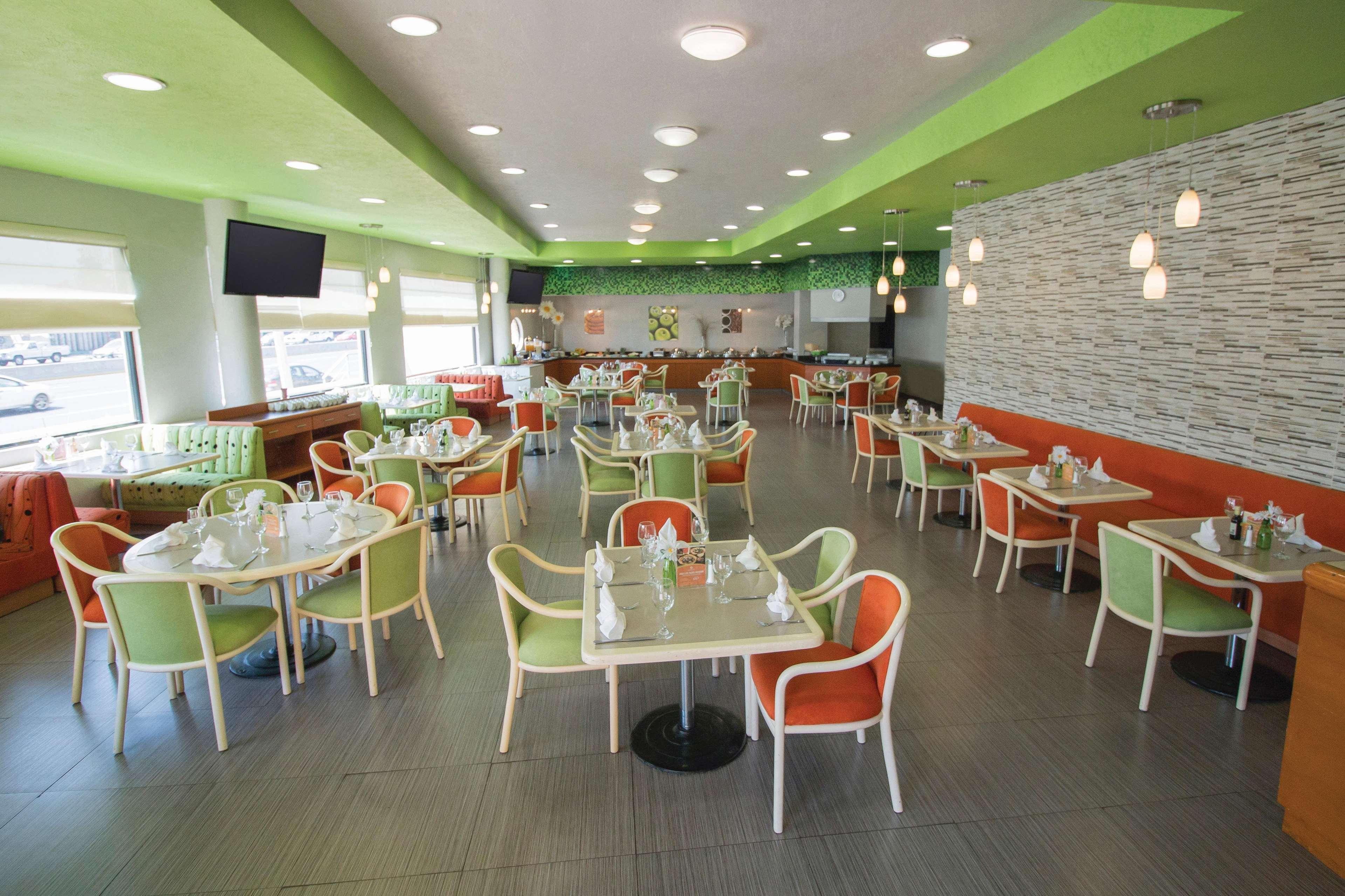Chn Hotel Monterrey Norte, Trademark Collection By Wyndham Kültér fotó