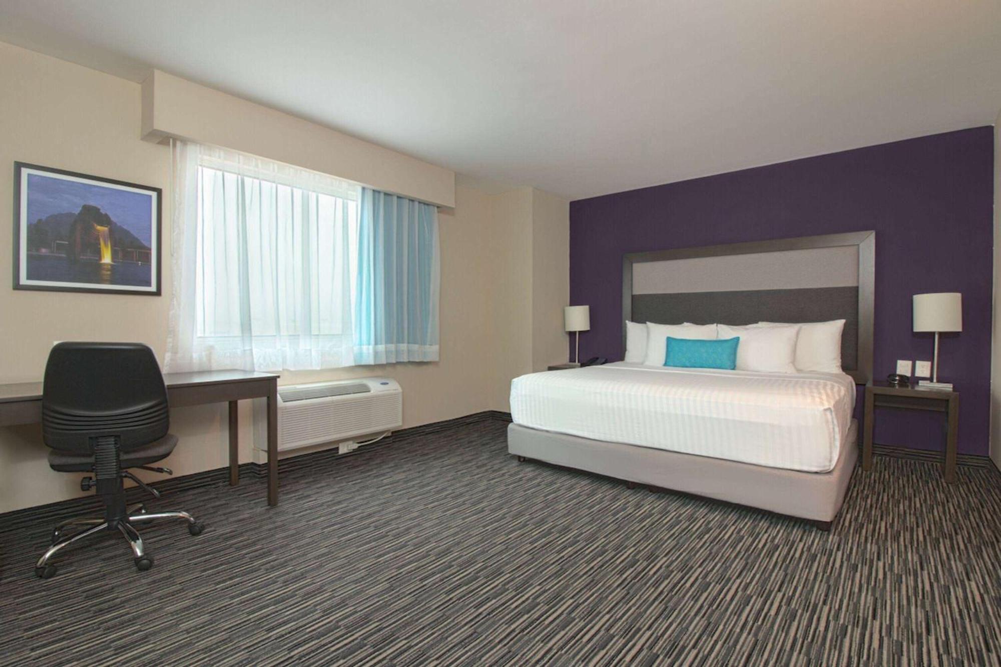 Chn Hotel Monterrey Norte, Trademark Collection By Wyndham Kültér fotó