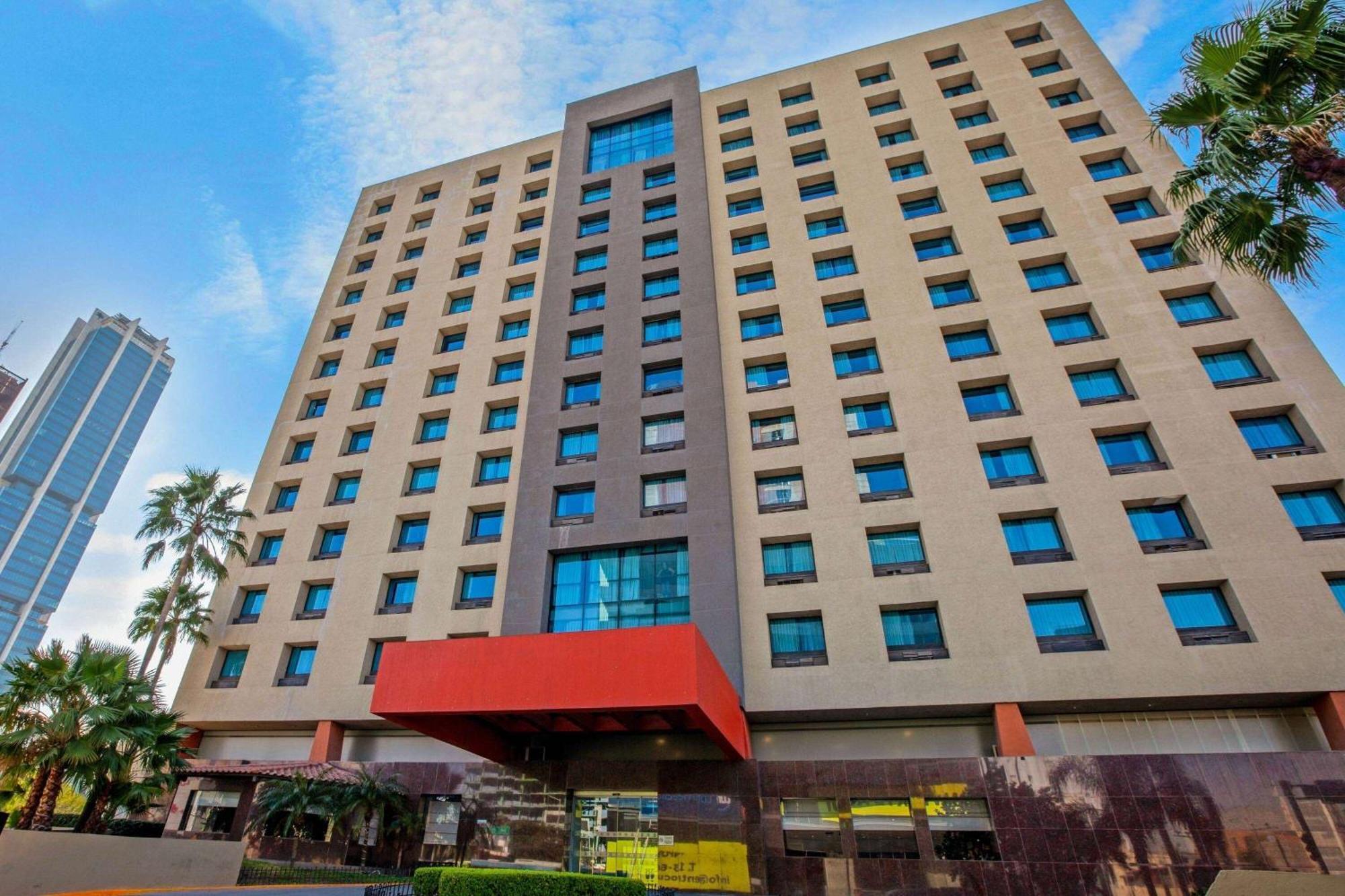 Chn Hotel Monterrey Norte, Trademark Collection By Wyndham Kültér fotó